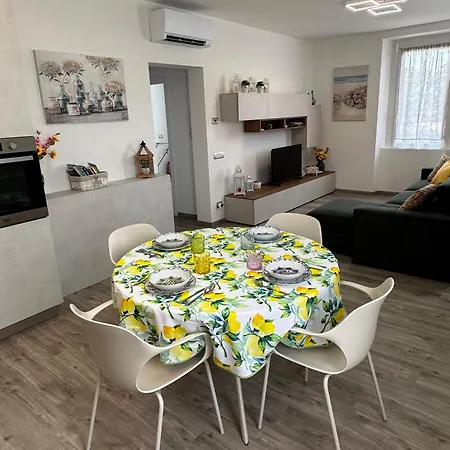 Apartment Ersilia *